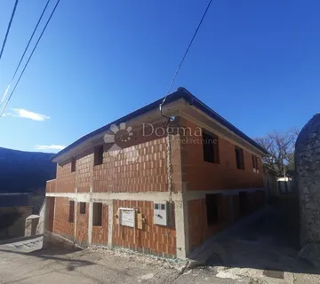Roh-bau kuća sa dva stana/ Drikevnik/ 168,11 m2 - Drivenik, Vinodolska općina