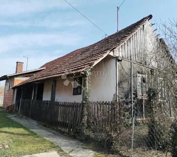 Malena kućica nedaleko Dubrave (Vrbovec) - cover