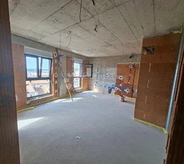 Novogradnja Pula centar - 44 m2, 1S+DB, 3. kat A13