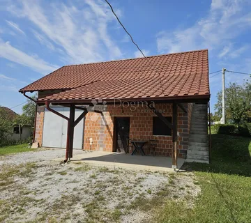 Gospodarsko-poljoprivredna zgrada sa bonus zemljištima - Jerovec, Ivanec