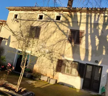 Kuća sa građevinskim zemljištem - Smoljanci, Svetvinčenat