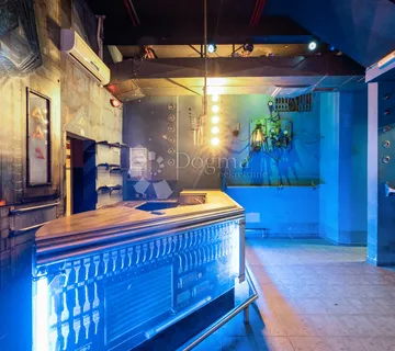Ekskluzivno u Dogmi - poslovni prostor caffe bar/klub u Splitu