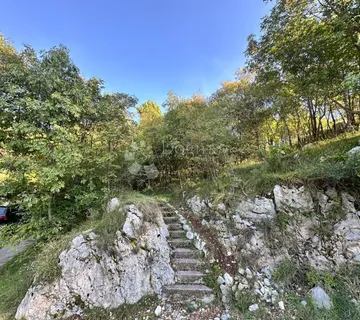 Građevinsko zemljište za 3 objekta - Rijeka