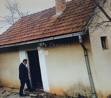 Kuća I Dvor - Nebljusi, Donji Lapac