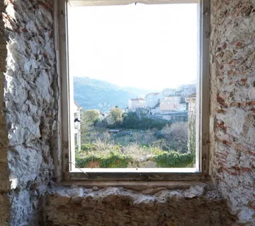 Tradicionalne kamene kuće s okućnicom–prilika za investiciju - Mokošica, Dubrovnik