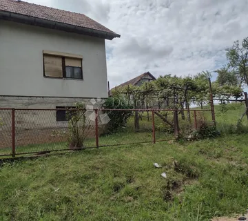 Kuća s pogledom na Petrovu Goru i besplatnim vodovodom - cover