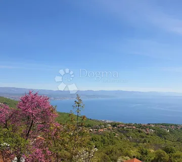 Veliki građevinski teren na Poljanama sa panoramskim pogledom - cover