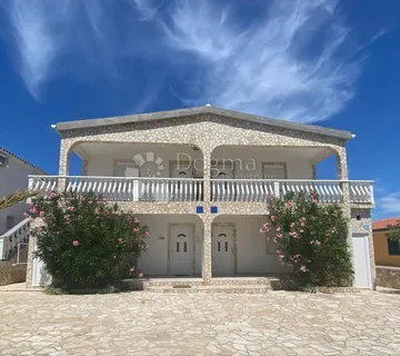 PRODAJE SE APARTMAN VIR 50 m2 - cover