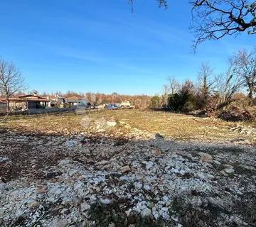 Građevinsko zemljište - 945 m2 - Kanfanar