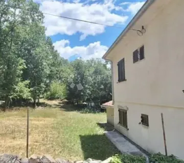 Samostojeća kuća - Tinjan/ Pazin - Jakovici, Tinjan