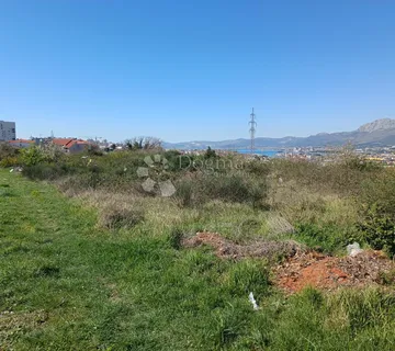 GRAĐEVINSKO ZEMLJIŠTE KILA (7330 m2), SPLIT - cover