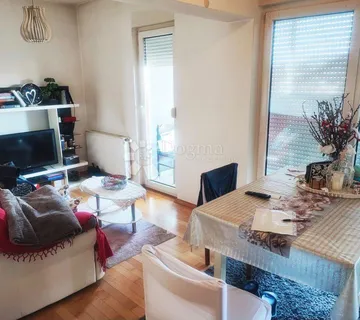 Sesvete 1,5sobni +velika terasa i parkirno mjesto - Sesvete, Zagreb