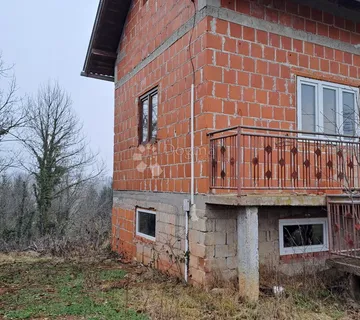 Lijep pogled, super viksa blizu izvora - cover