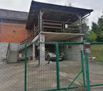 Prodaje Se Kuća Slunj (gornja Glina) - Gornja Glina, Slunj