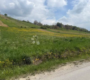 Poljoprivredno Zemljište Za Prenamjenu U Građevinsko - Gornje Makojišće, Novi Marof