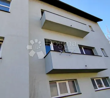 STAN i TAVAN NA BUKOVAČKOJ - POTENCIJAL !!! - Zagreb
