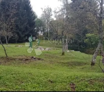 Zanimljivo zemljište s potencijalom u Osojniku - Osojnik, Vrbovsko
