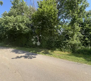 GRAĐEVINSKO ZEMLJIŠTE 990 m2 - Barban
