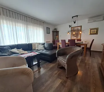 Obiteljska kuća - Sveta Nedelja