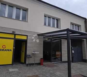 Topusko uži centar poslovni prostor odlična lokacija i investicija