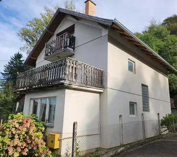 Kuća 218m² sa pomoćnim objektima u mirnom mjestu nadomak Zlatara - cover