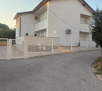 Savršenstvo na 150 metara od mora - Sveti Filip i Jakov
