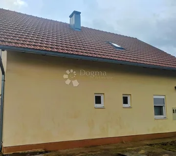 GRAČAC KUĆA ZA ODMOR ILI DOM SREĐENA S VELIKOM OKUČNICOM - cover