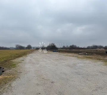 GRAĐEVINSKO ZEMLJIŠTE U INDUSTRISKOJ ZONI - cover