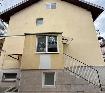Obiteljska kuća s odvojenim podrumom - Osijek