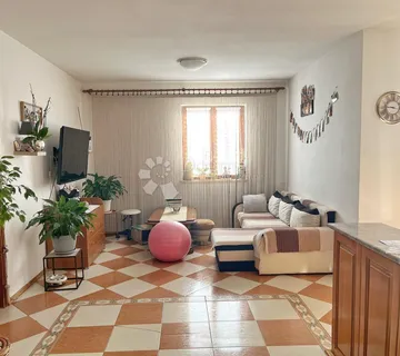 2 Stana Na Odličnoj Lokaciji U Rovinju