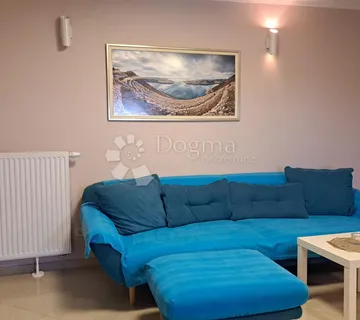Praputnjak, dvoetažni stan, 3S+DB, terasa - cover