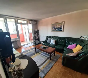 Sesvete – 3,5-soban stan s loggiom, 64 m2, useljiv odmah! - Sesvete, Zagreb