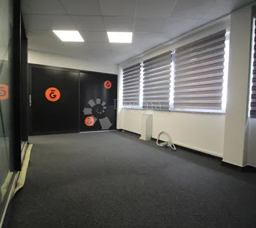 Marinići Ured 120m2 - Marinići, Viškovo