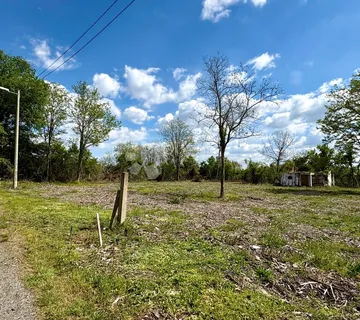 GRAĐEVINSKO ZEMLJIŠTE 890 m² – VUČEDOL - cover