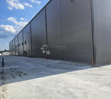 POSLOVNO-LOGISTIČKI KOMPLEKS – 5.300m2 – ŽITNJAK - Zagreb