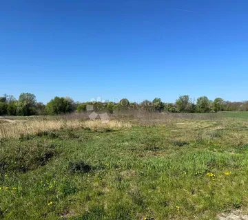 4.402 m² prilike u Biškupcu – dio za gradnju, dio za viziju - Varaždin