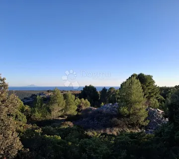 SCONTO! Poljoprivredno zemljište s panoramskim pogledom - Rakalj, Marčana