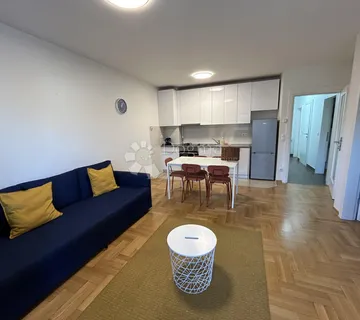 Trosobni stan Trešnjevka + GPM - Zagreb