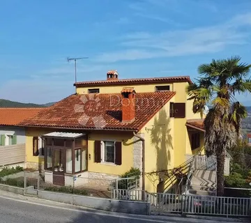 Pazin, Obiteljska Kuća U Centralnoj Istri