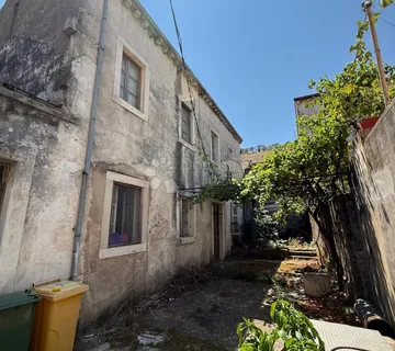 Potomje - kamena kuća za potpunu adaptaciju - Potomje, Orebić