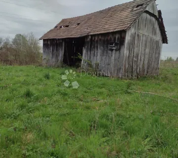 Blatuša - 11.2Ha - potok, konji !!! - Blatuša, Gvozd