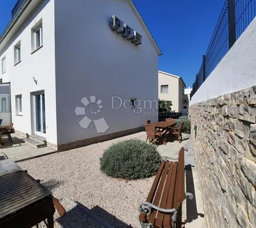 VODICE, predivna kuća s pogledom na more