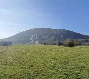 Zemljište S Projektom Blizina Rijeke I Potoka - Gornja Ploča, Lovinac
