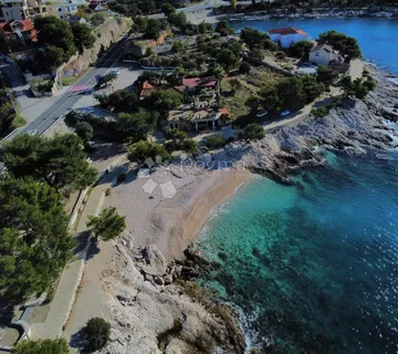 PRIMOŠTEN- 2.KAT SAVRŠENI POGLED - cover