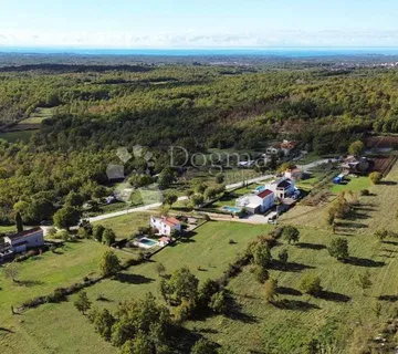 Građevinsko zemljište okolica Baderne 2000 m2 - Baderna, Poreč