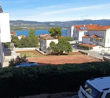 Apartman s pogledom na more, Čiovo - cover