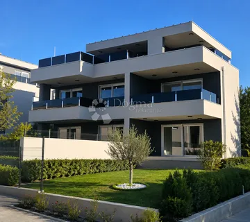 Luksuzni stan s krovnom terasom i pogledom na more - Vabriga - Vabriga, Tar-Vabriga