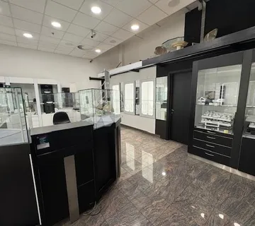 Poslovni prostor 66 m² – Pećine - Rijeka
