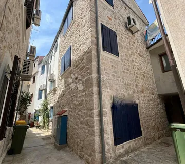 Šarmantna kamena kuća na Murteru - Betina, Tisno