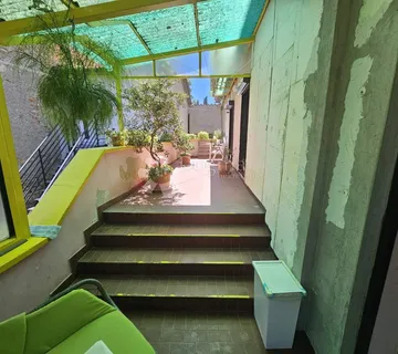 Stan + Apartman + Garaža + Konoba + Vrt - Pula